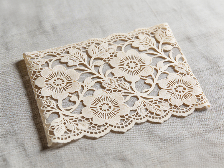 Mengapa sistem pemotongan fabrik beralih kepada pengawal laser berbilang paksi? Kecekapan adalah kunci.